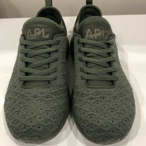 APL Techloom Phantom- Army Green